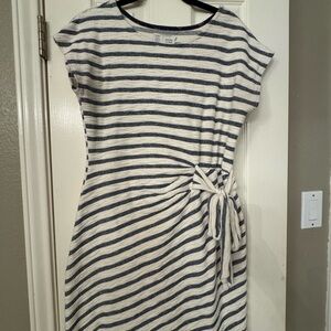 Chic Striped Navy and Cream Midi Dress